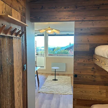 Bright Near The Super-besse Domain Апартаменты