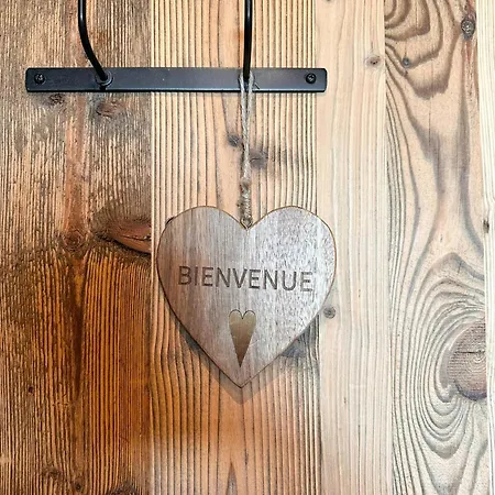 Bright Near The Super-besse Domain Апартаменты *