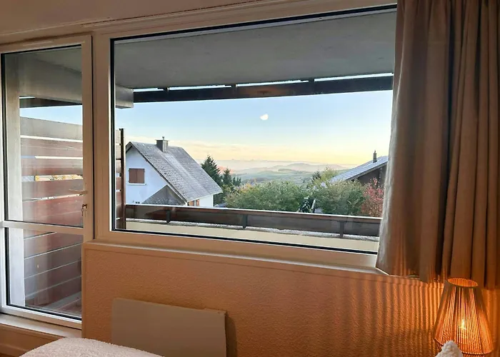 Апартаменты Bright Near The Super-besse Domain *